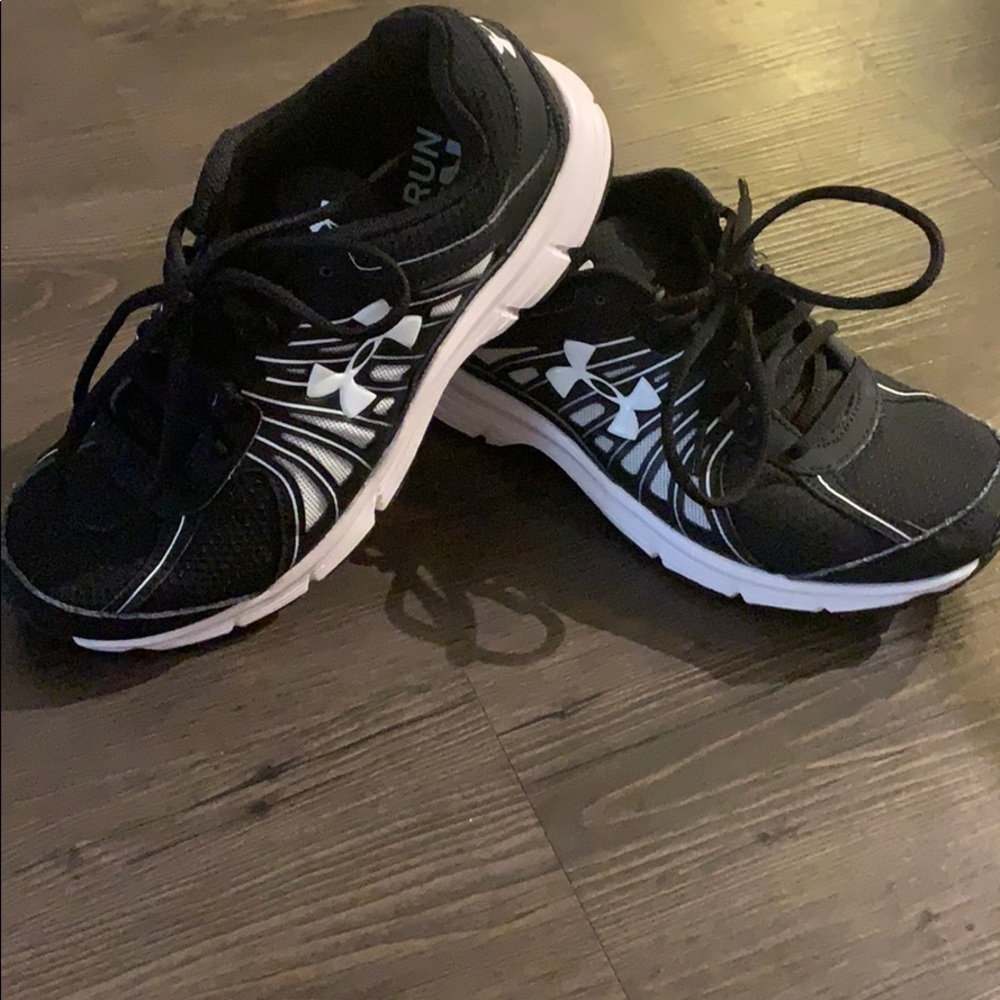 UA Running shoes